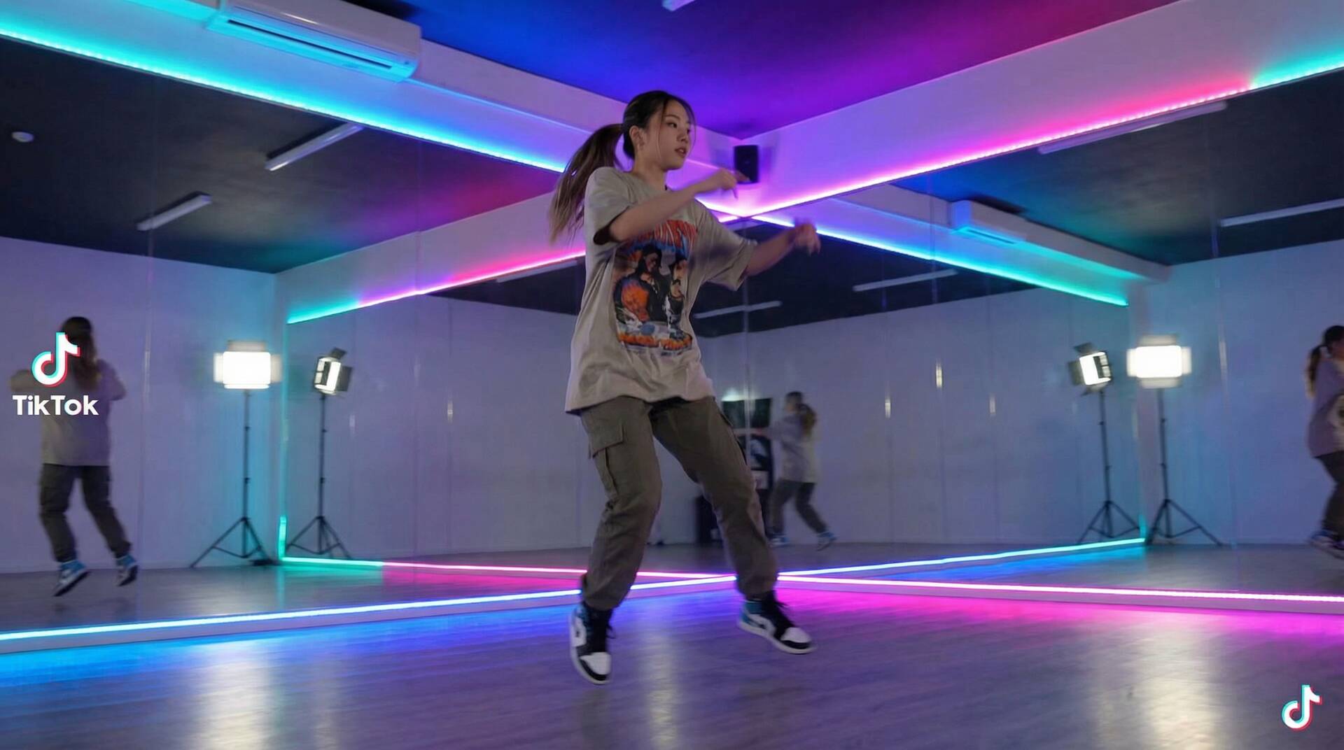 抓龙茎美少女写真视频